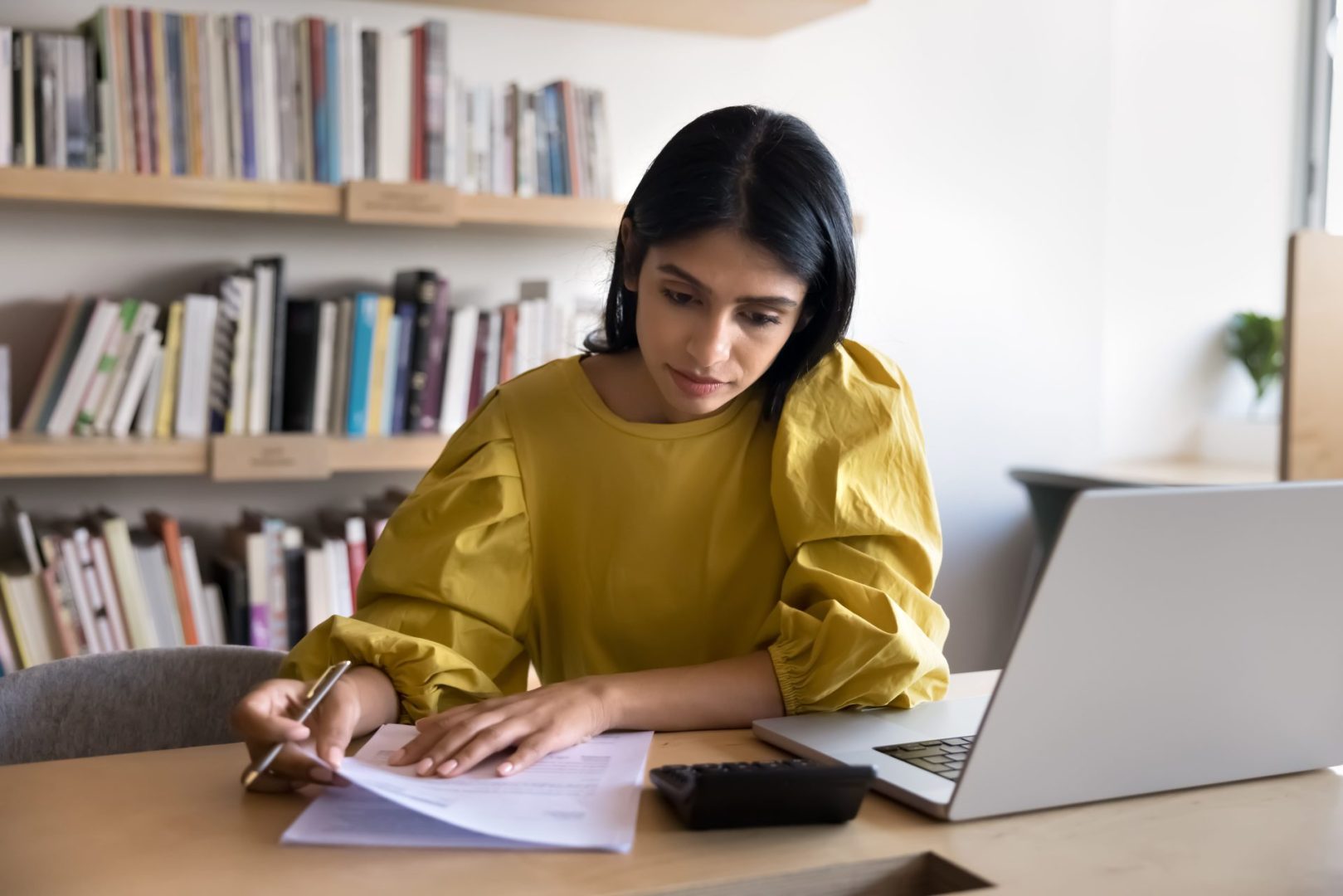 Illustration de Tarif Community Manager Freelance : Comment Fixer Ses Prix en 2025 ?